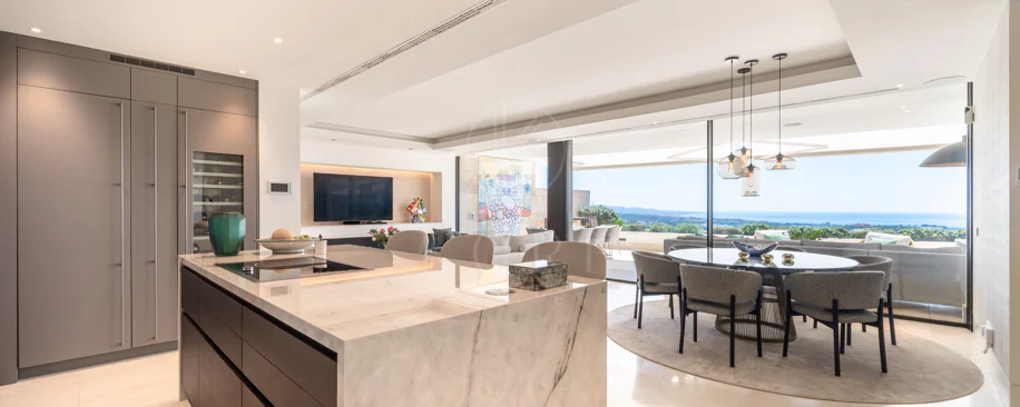 Luxury aparmtment in la Quinta with excellen views