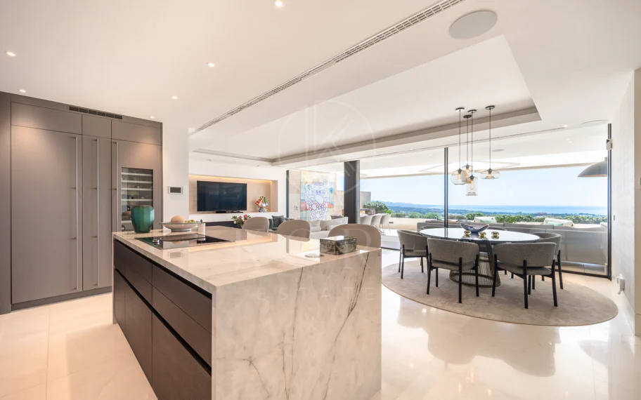 Luxury aparmtment in la Quinta with excellen views