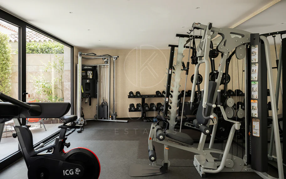 Luxury aparmtment in la Quinta with excellen views