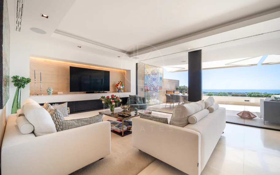 Luxury aparmtment in la Quinta with excellen views