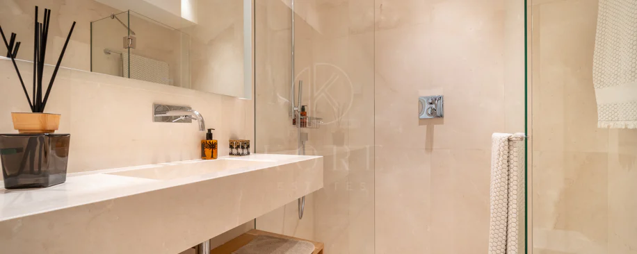 Luxury aparmtment in la Quinta with excellen views