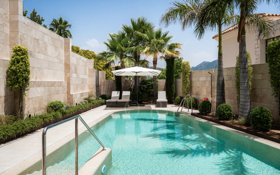 Luxury aparmtment in la Quinta with excellen views