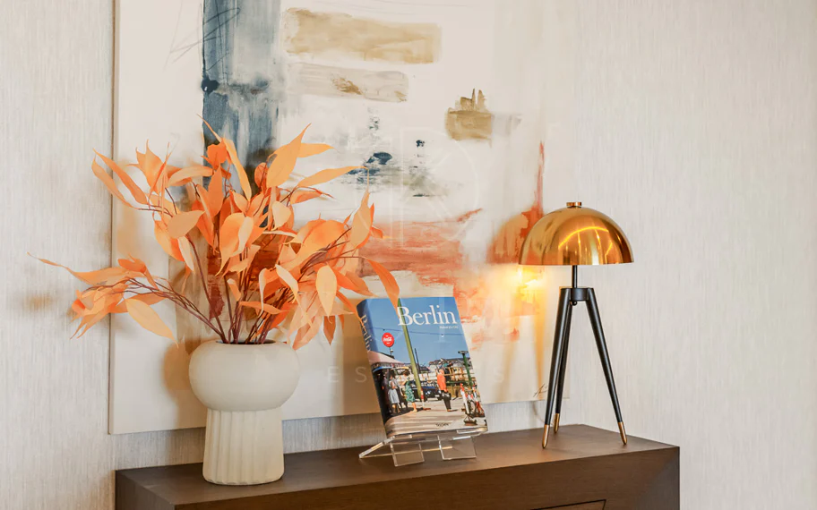 Stunning, recently renovated, apartment on the beach close to Estepona town!