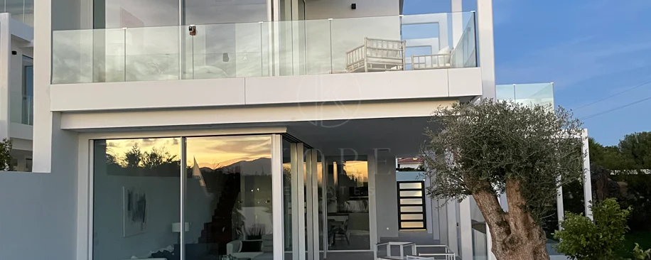 Vilă de vânzare în El Mirador, Marbella