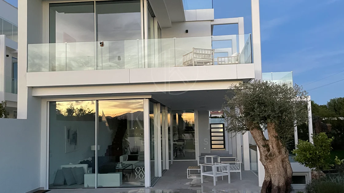 Vilă de vânzare în El Mirador, Marbella