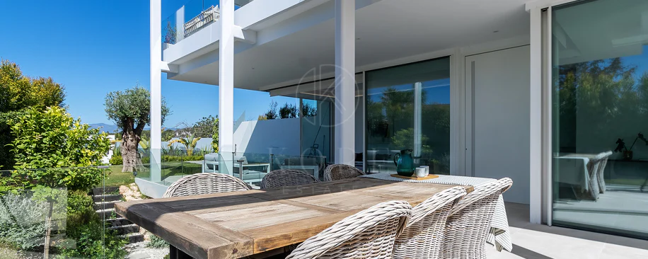 Vilă de vânzare în El Mirador, Marbella