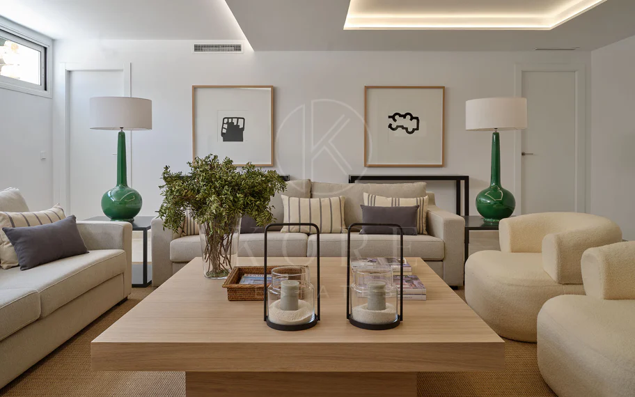 Villa for sale in El Mirador, Marbella