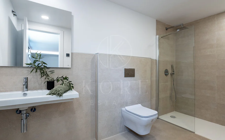 Villa for sale in El Mirador, Marbella