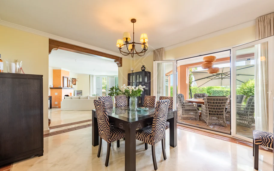Unique Frontline Beach Villa in La Perla de la Bahía, Casares