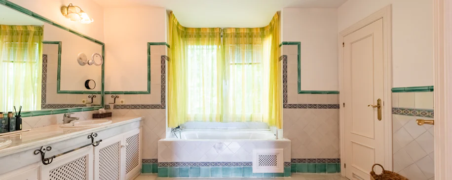Unique Frontline Beach Villa in La Perla de la Bahía, Casares