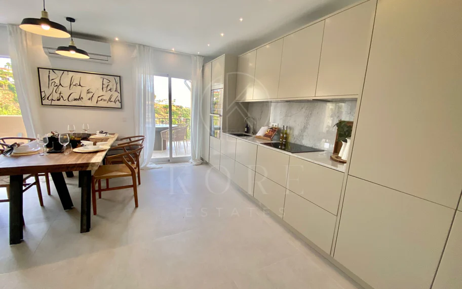 Penthouse for sale in La Quinta, Benahavis