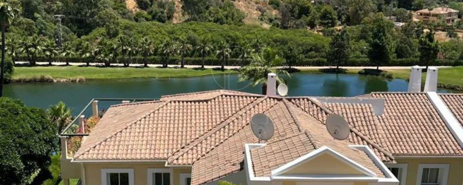 Penthouse de vânzare în La Quinta, Benahavis