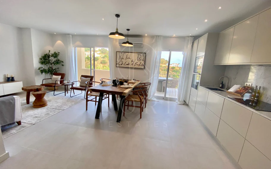 Penthouse for sale in La Quinta, Benahavis