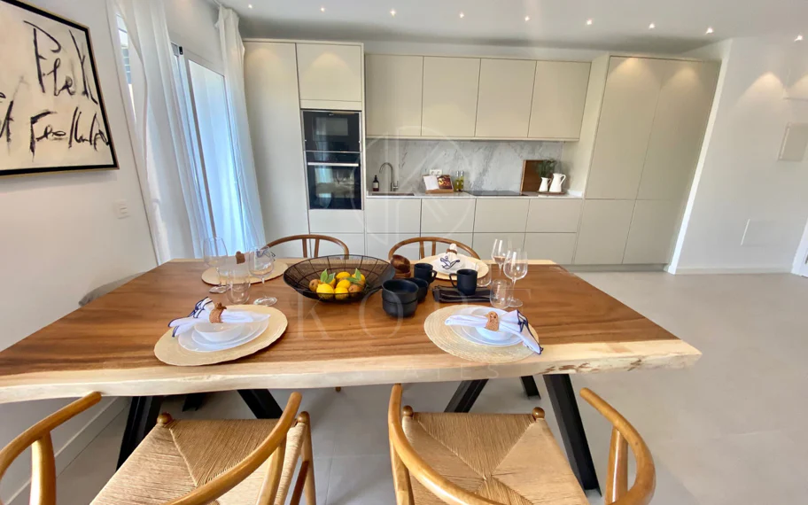 Penthouse for sale in La Quinta, Benahavis