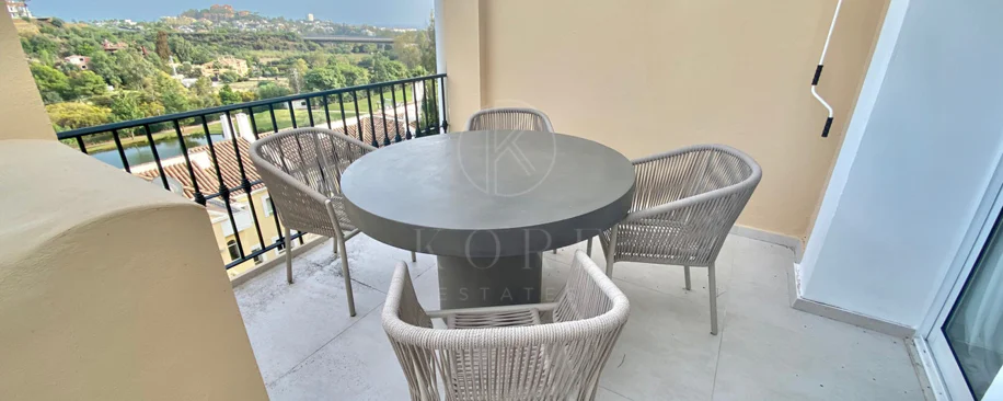 Penthouse de vânzare în La Quinta, Benahavis