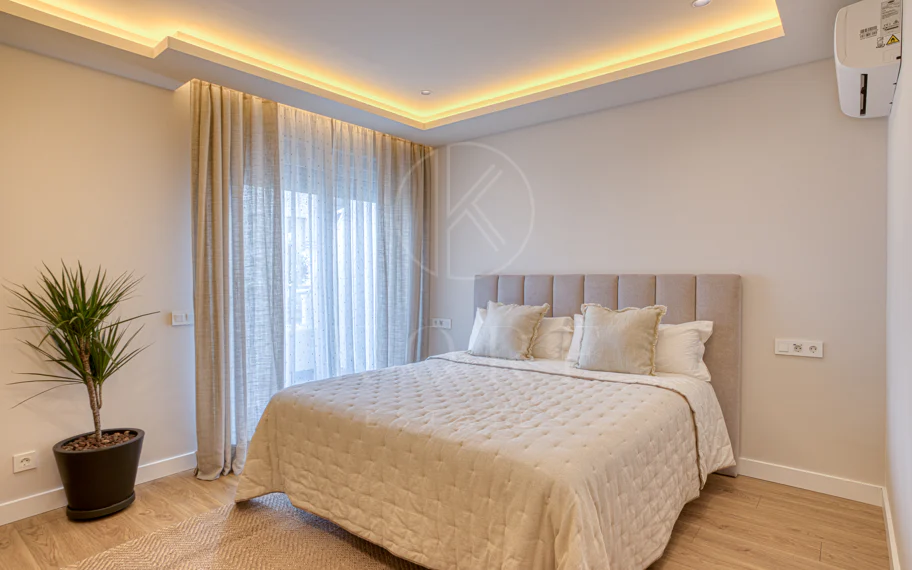 Fantastic east-facing duplex penthouse with solarium and stunning sunset views in La Cala Golf Resort, Mijas Costa