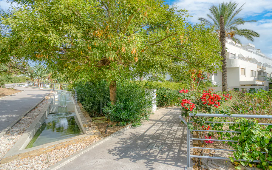 Fantastic east-facing duplex penthouse with solarium and stunning sunset views in La Cala Golf Resort, Mijas Costa