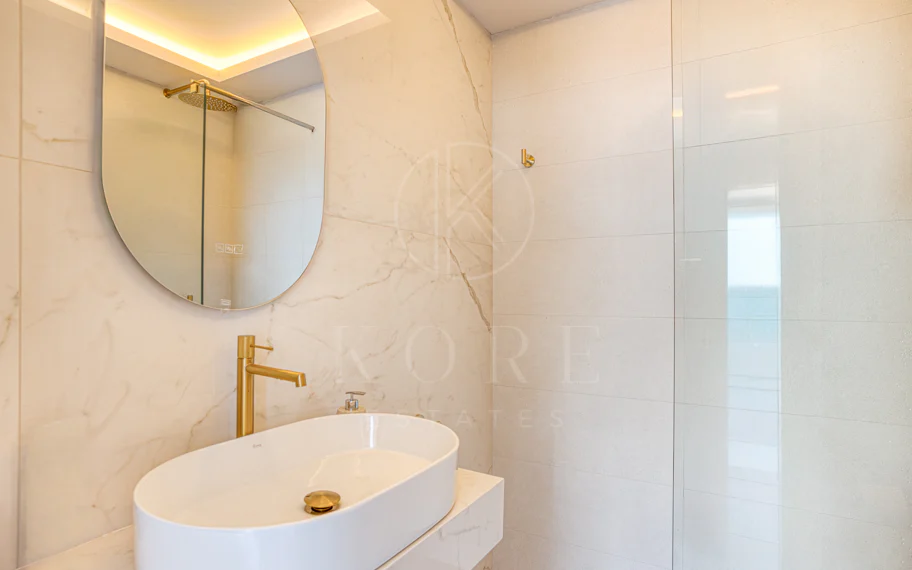 Fantastic east-facing duplex penthouse with solarium and stunning sunset views in La Cala Golf Resort, Mijas Costa