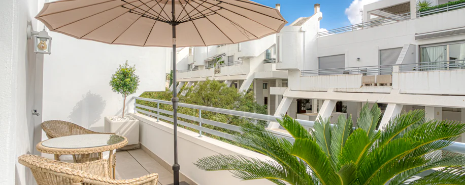 Fantastic east-facing duplex penthouse with solarium and stunning sunset views in La Cala Golf Resort, Mijas Costa