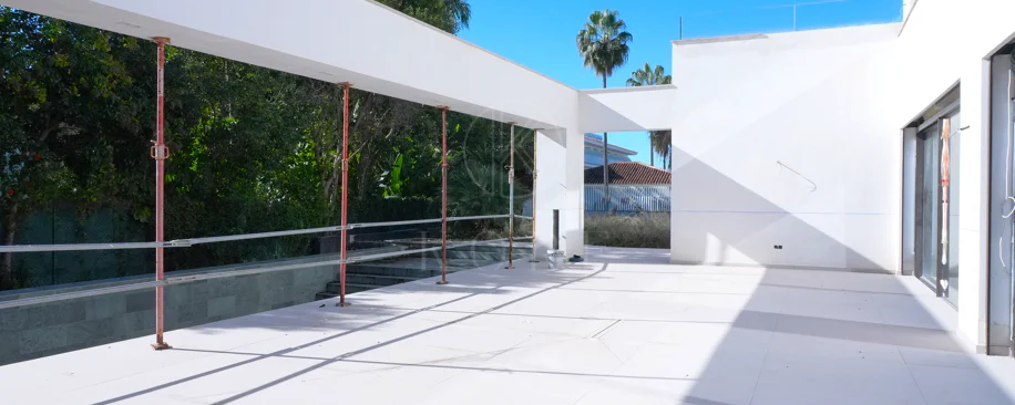 Villa Maya - a magnificent four bedroom modern villa, under construction in Guadalmina Baja