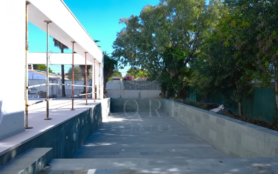 Villa Maya - a magnificent four bedroom modern villa, under construction in Guadalmina Baja