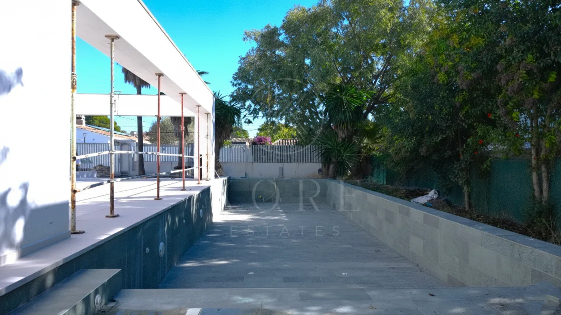Villa Maya - a magnificent four bedroom modern villa, under construction in Guadalmina Baja