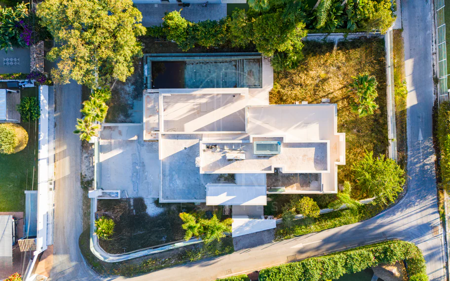 Villa Maya - a magnificent four bedroom modern villa, under construction in Guadalmina Baja