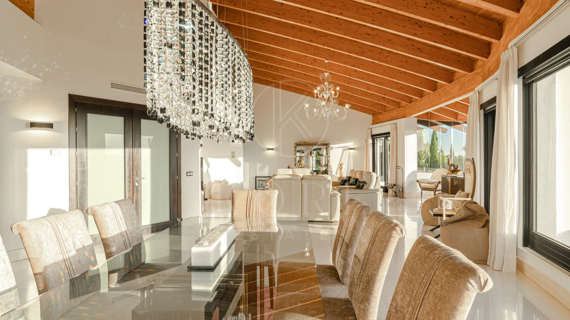 Luxury Villa in Los Flamingos, Benahavis – Exclusive 8-Bedroom Residence with Sea Views