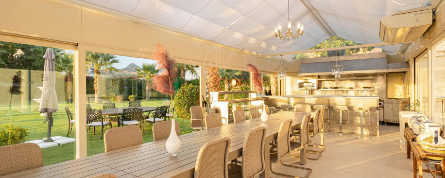 Luxury Villa in Los Flamingos, Benahavis – Exclusive 8-Bedroom Residence with Sea Views
