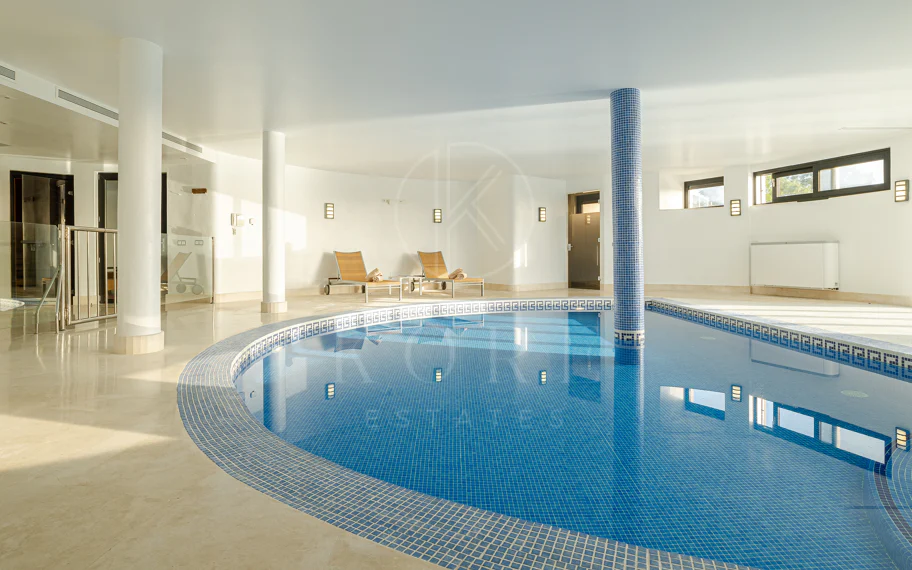 Luxury Villa in Los Flamingos, Benahavis – Exclusive 8-Bedroom Residence with Sea Views