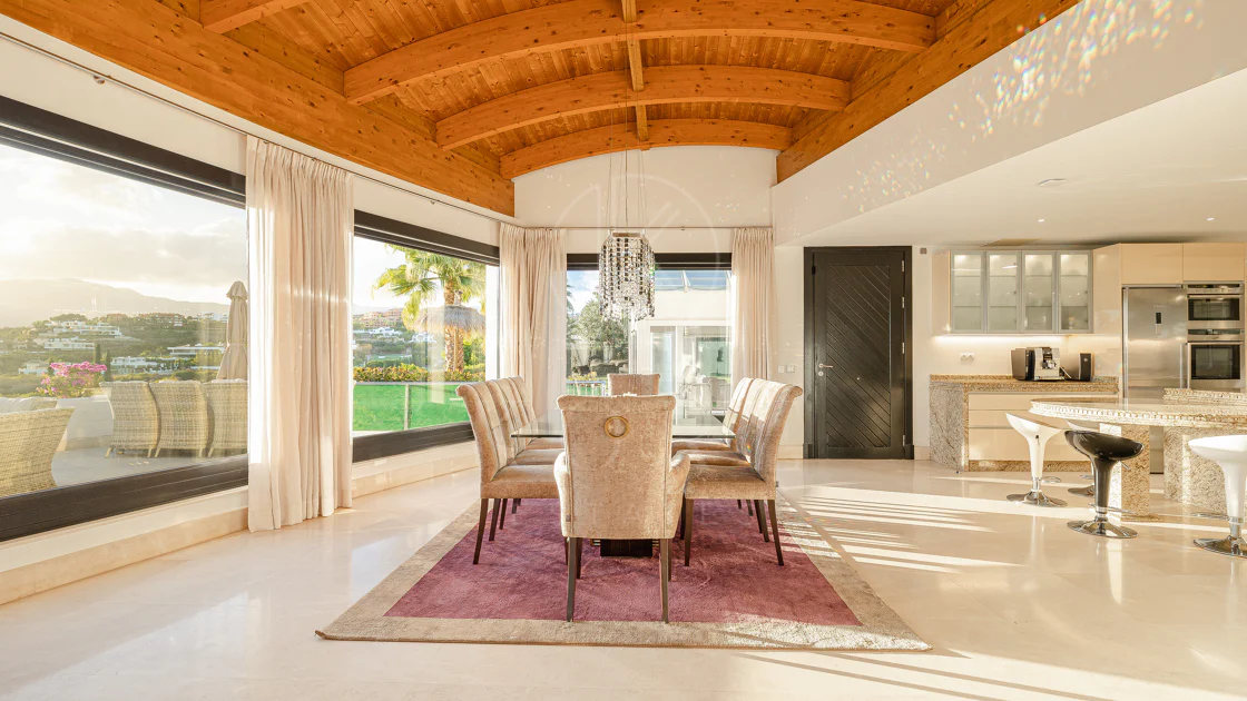Luxury Villa in Los Flamingos, Benahavis – Exclusive 8-Bedroom Residence with Sea Views