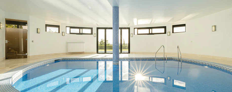 Luxury Villa in Los Flamingos, Benahavis – Exclusive 8-Bedroom Residence with Sea Views