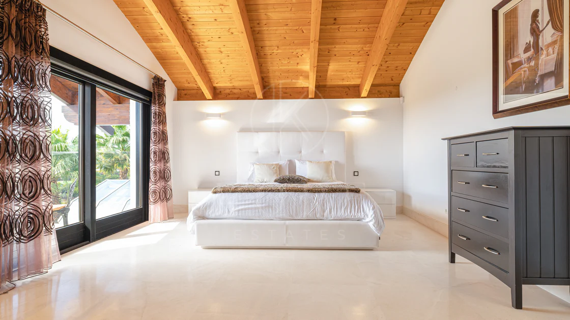 Luxury Villa in Los Flamingos, Benahavis – Exclusive 8-Bedroom Residence with Sea Views