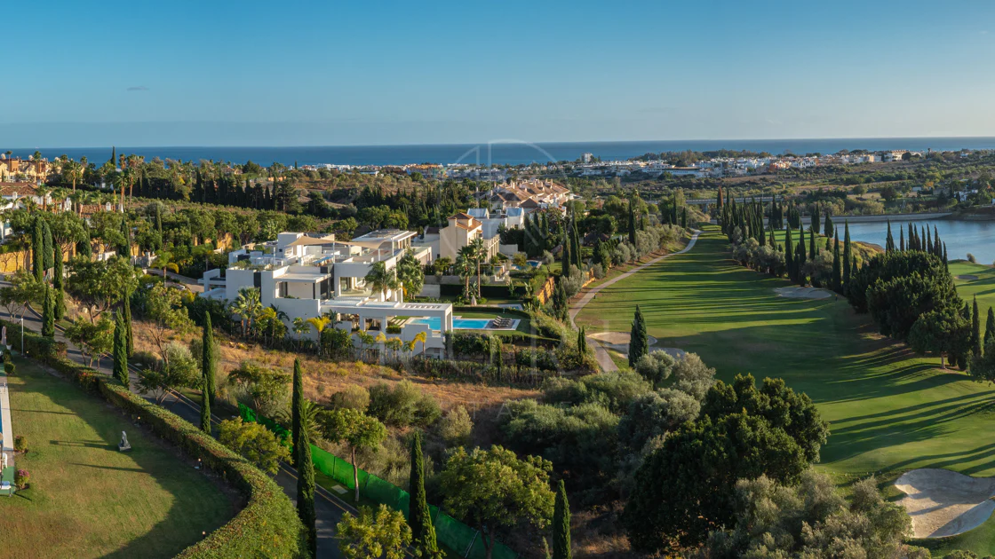 Luxury Villa in Los Flamingos, Benahavis – Exclusive 8-Bedroom Residence with Sea Views