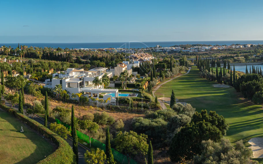 Luxury Villa in Los Flamingos, Benahavis – Exclusive 8-Bedroom Residence with Sea Views