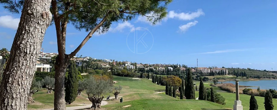 Exquisite New Frontline Golf Villa Project in Los Flamingos, Benahavis