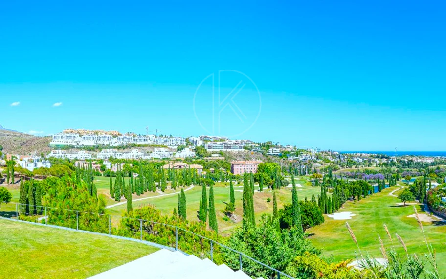 Exquisite New Frontline Golf Villa Project in Los Flamingos, Benahavis