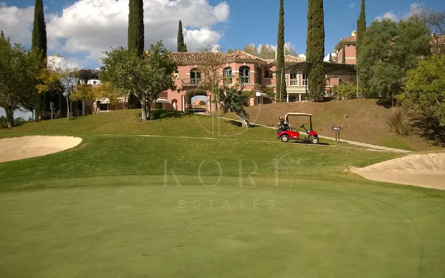 Exquisite New Frontline Golf Villa Project in Los Flamingos, Benahavis