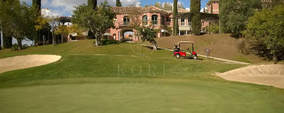 Exquisite New Frontline Golf Villa Project in Los Flamingos, Benahavis