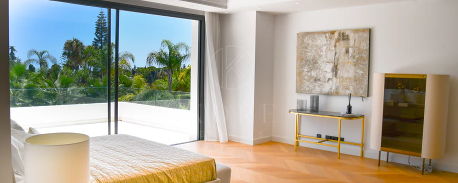 VILE EXCLUSIVE INDEPENDENTE ÎN LOMAS DE MARBELLA CLUB