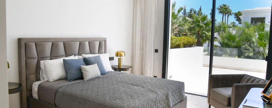 VILE EXCLUSIVE INDEPENDENTE ÎN LOMAS DE MARBELLA CLUB