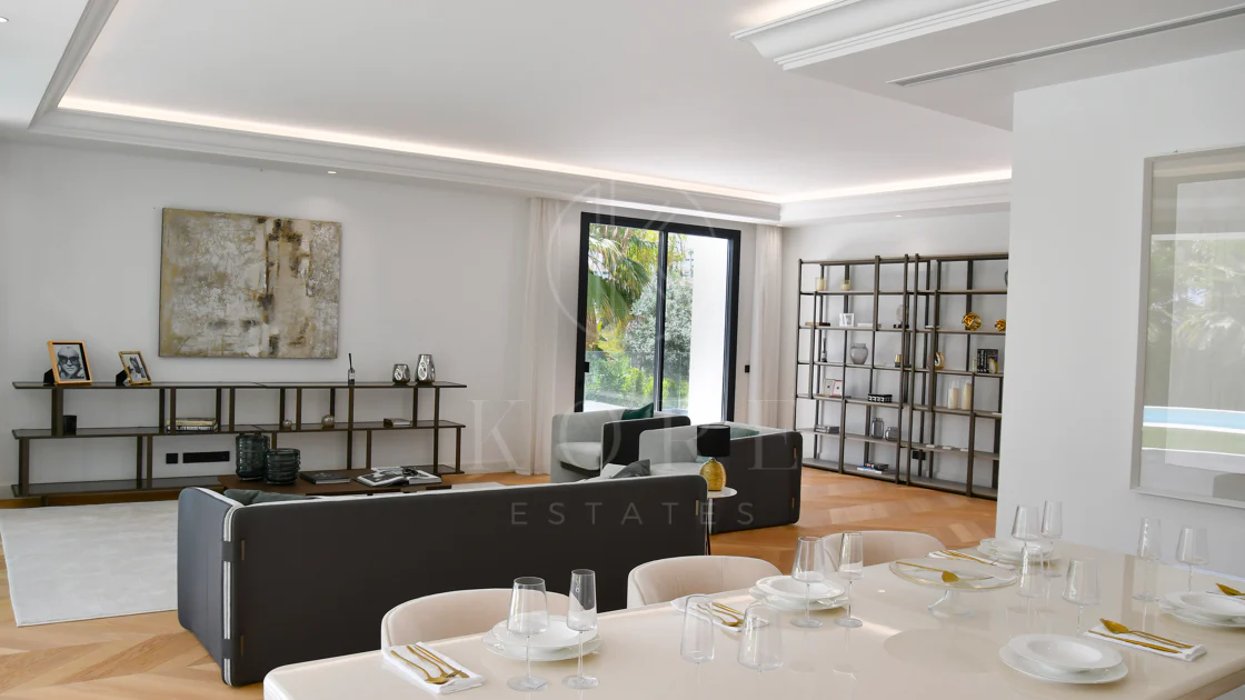 VILE EXCLUSIVE INDEPENDENTE ÎN LOMAS DE MARBELLA CLUB