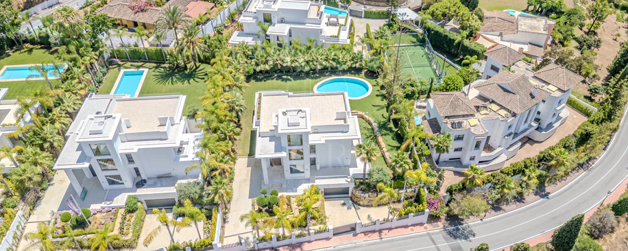 VILE EXCLUSIVE INDEPENDENTE ÎN LOMAS DE MARBELLA CLUB