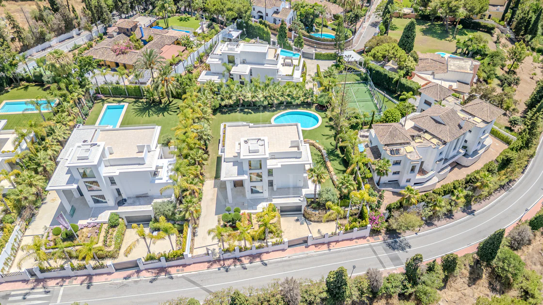 VILE EXCLUSIVE INDEPENDENTE ÎN LOMAS DE MARBELLA CLUB