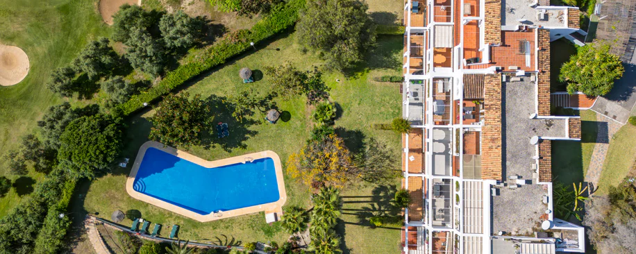 Elegant Renovated Townhouse on Frontline La Quinta Golf with Spectacular Views