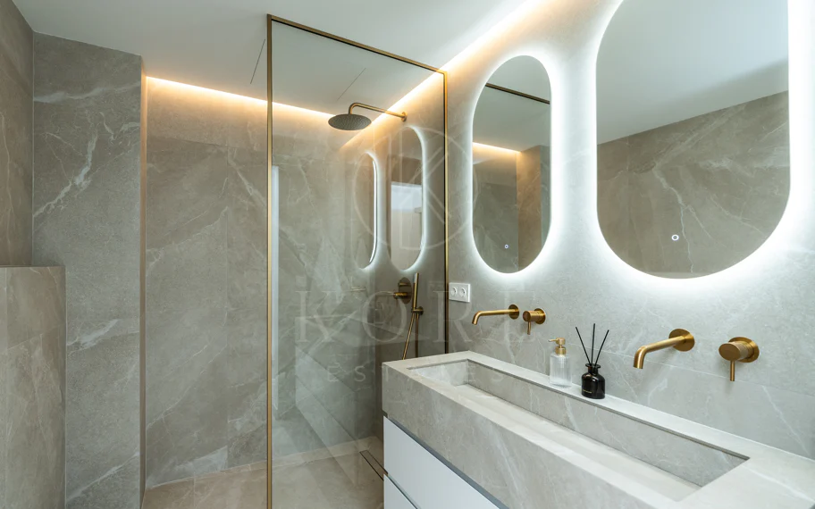 Casa Preciosa, a fully refurbished 4-bedroom, spacious townhouse in The Golf Valley of Nueva Andalucia, Marbella