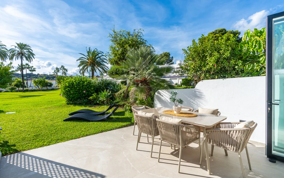 Casa Preciosa, a fully refurbished 4-bedroom, spacious townhouse in The Golf Valley of Nueva Andalucia, Marbella