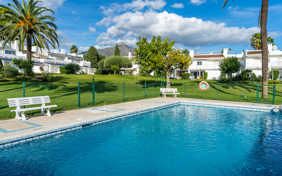 Casa Preciosa, a fully refurbished 4-bedroom, spacious townhouse in The Golf Valley of Nueva Andalucia, Marbella