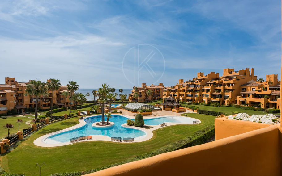 Mediterranean Elegance in Los Granados del Mar