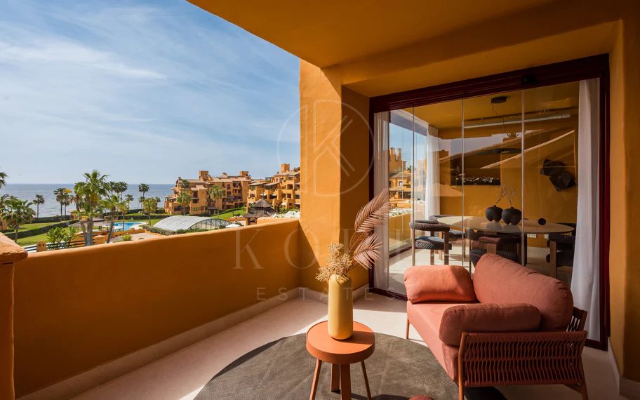 Mediterranean Elegance in Los Granados del Mar